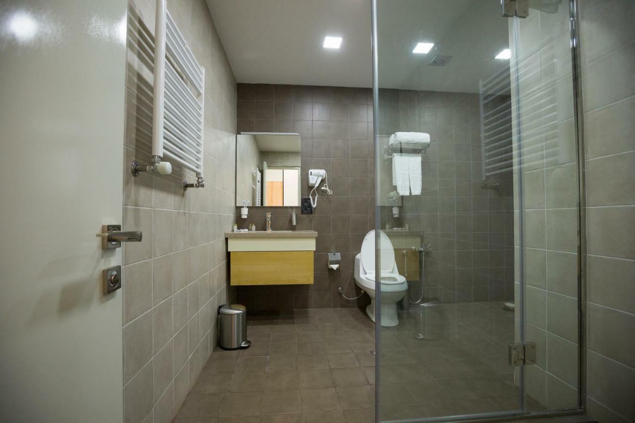Annabella Boutique Hotel Yerevan Exterior photo